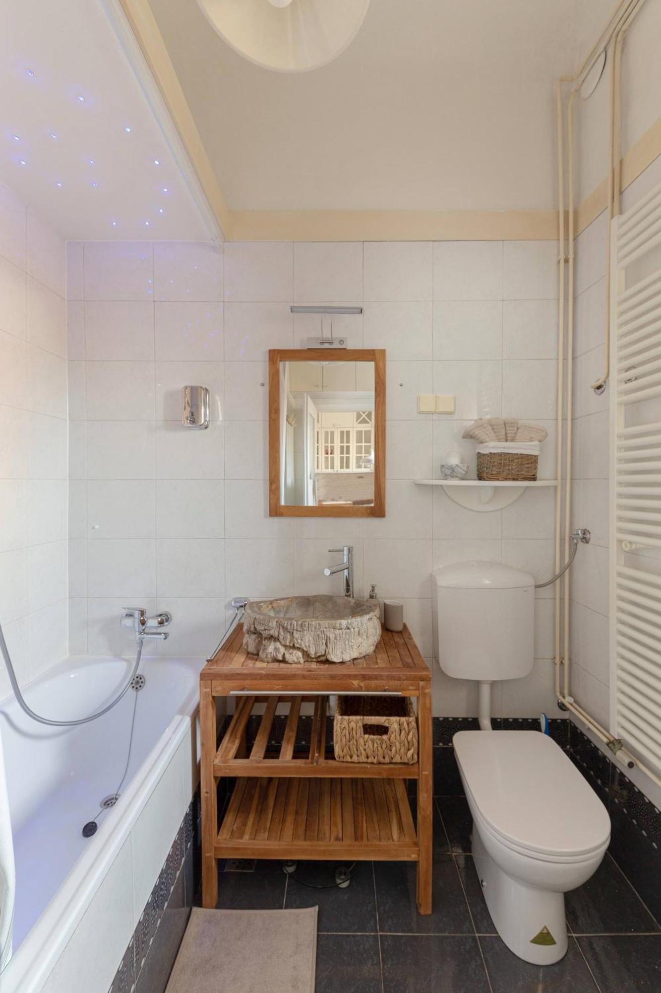 Historical Caserne Apartment Ljubljana Luaran gambar